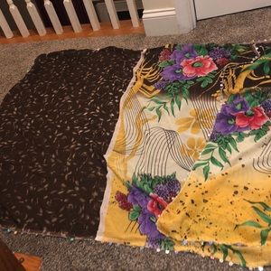 Unknown pretty scarf with sequins n trims on the